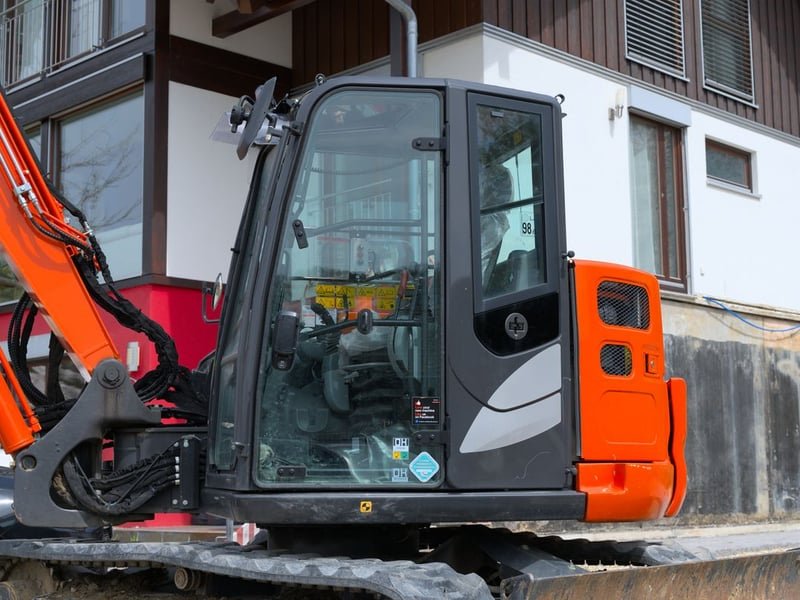 5 Ton Mini Excavator: Buying Guide for Larger Projects - mini excavator working on a construction site