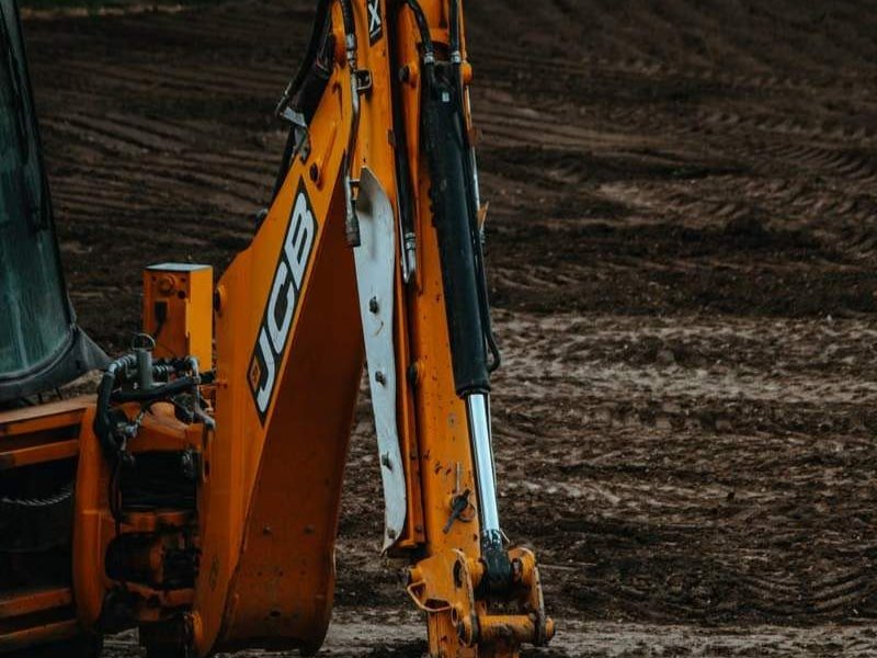 How Much Can A Mini Excavator Dig In A Day