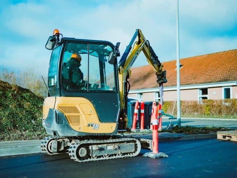 How Much Should I Charge For Mini Excavator Work