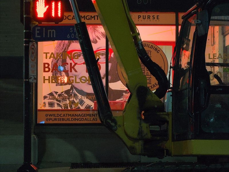 How to Grease a Mini Excavator - excavator maintenance and undercarriage inspection