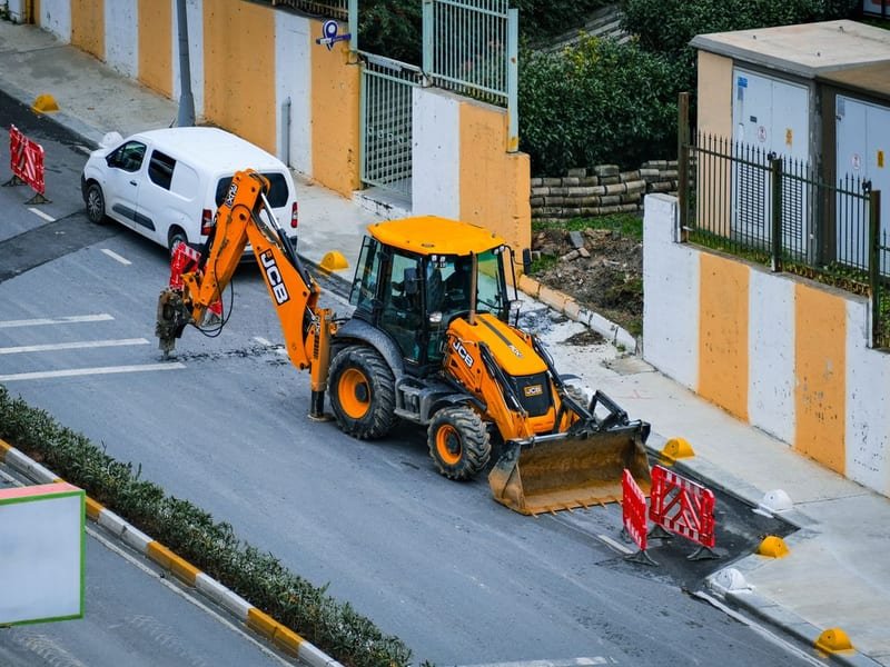 Hydraulic Breaker for Mini Excavator: Buying Guide