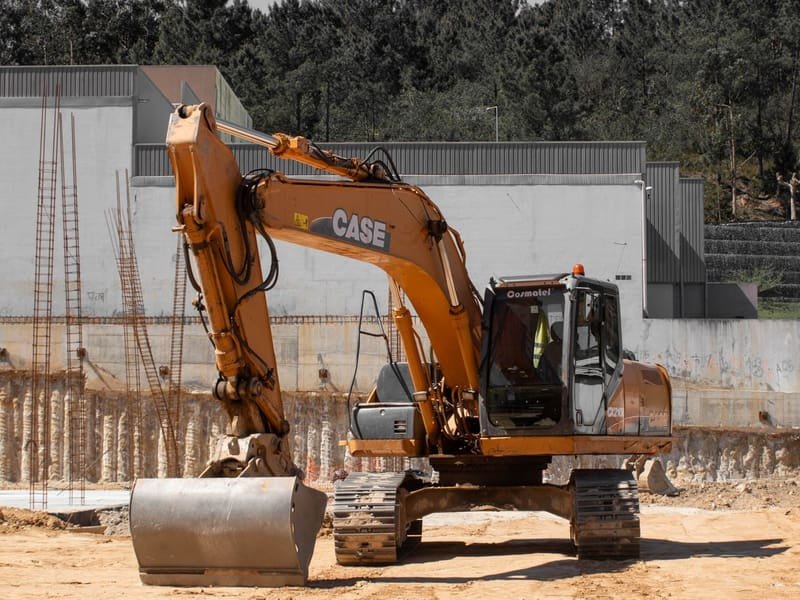 How Much Does It Cost to Rent a Mini Excavator? Daily, Weekly and Monthly Rates - excavator digging and earthmoving