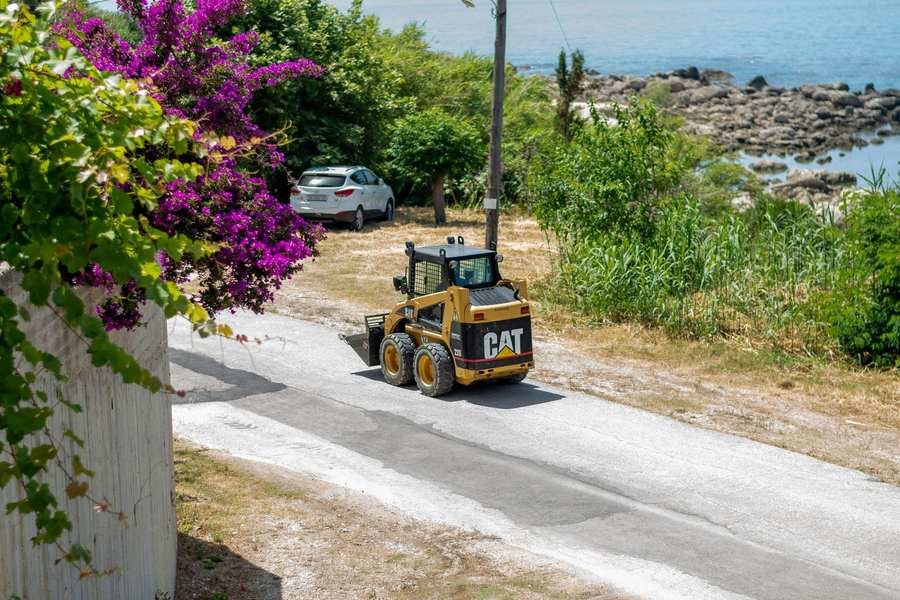 Electric Wheel Loader: Specs, Uses and Buying Guide