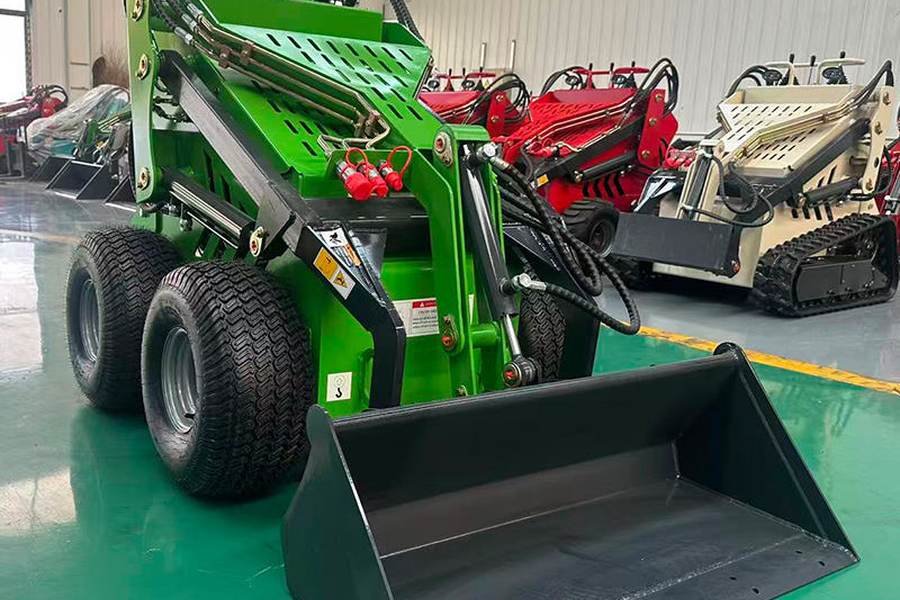 QS-330 mini skid steer loader front bucket
