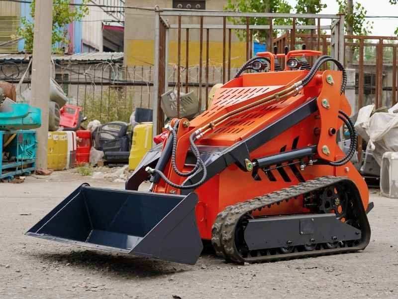 QS-380T mini skid steer loader with front bucket