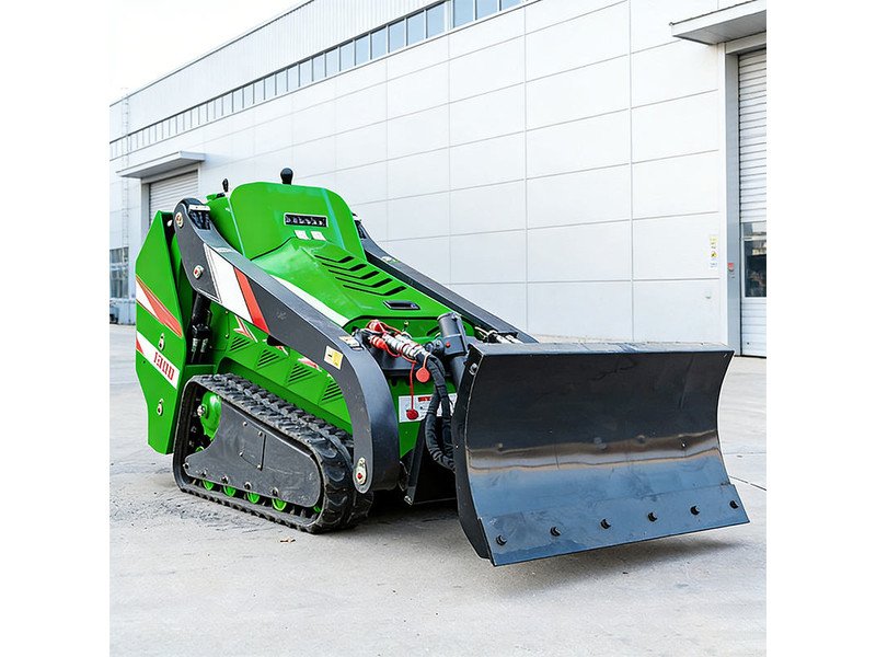 QS-X1300T tracked mini skid steer loader side view
