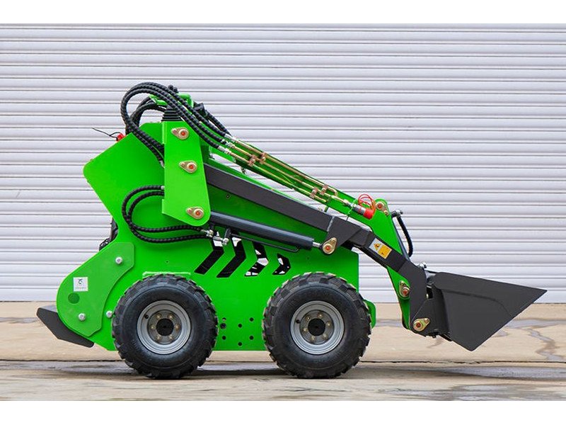 QS-330 Mini Skid Steer Loader
